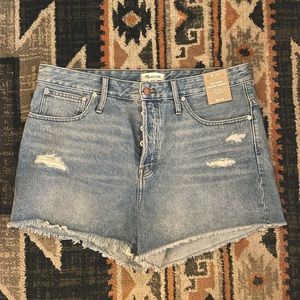 Brand New with Tags Madewell Shorts Relaxed Denim Size 33 Womens